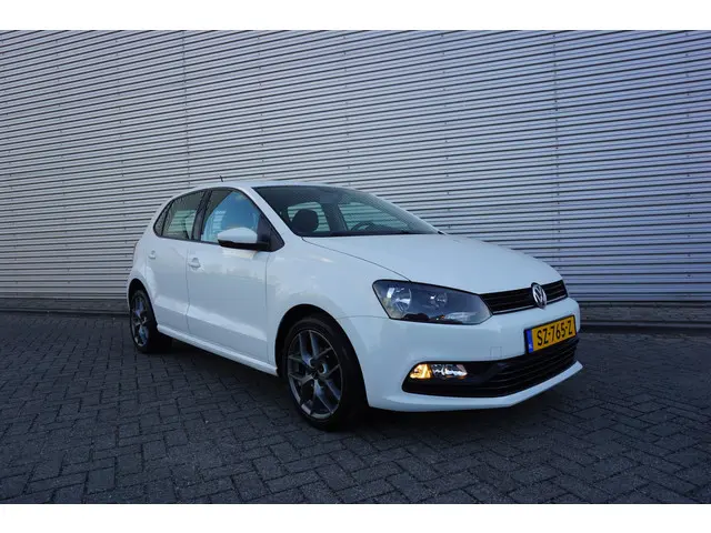 Volkswagen Polo 1.0 Comfortline Edition 2016 Benzine 2