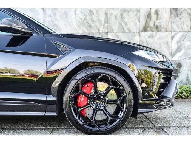 Lamborghini Urus 4.0 V8 Performante 2024 Benzine 5