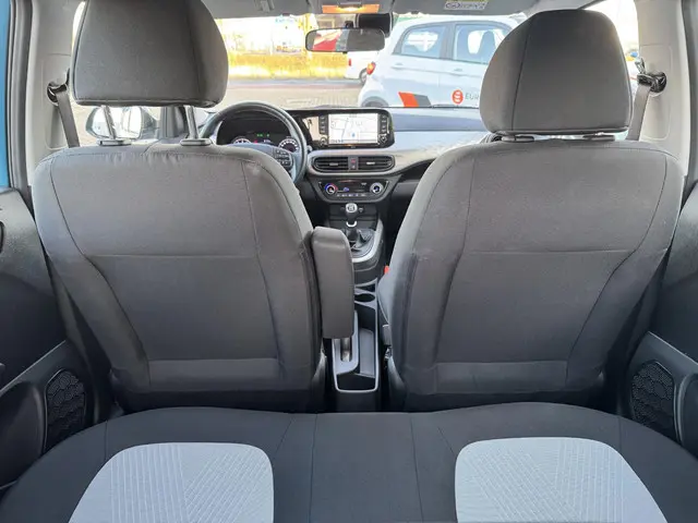 Hyundai i10 1.0 Premium 2022 Benzine 8