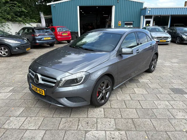 Mercedes-Benz A-Klasse 180 Ambition 2014 Benzine