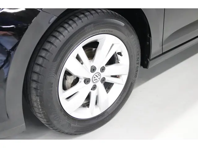 Volkswagen Polo 1.0 TSI NAP/Origineel NL 2019 Benzine 4