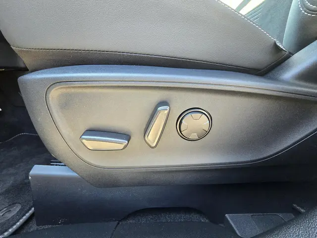 Ford Kuga 2.5 PHEV Active X 2025 Hybride Benzine 10