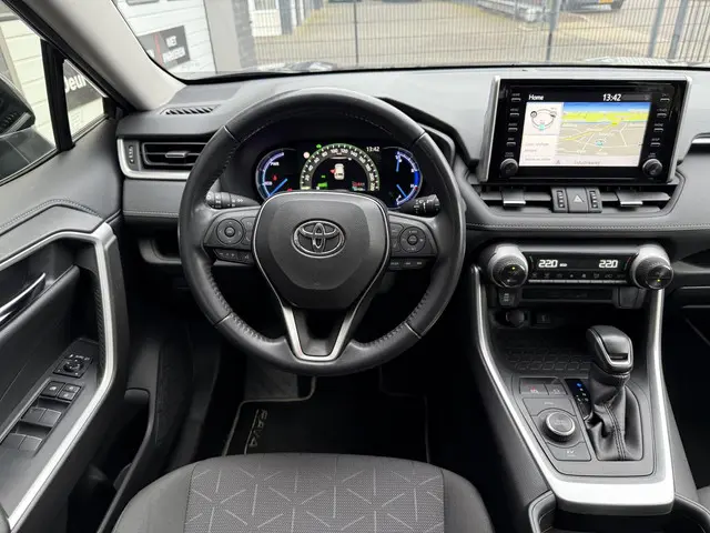 Toyota RAV4 2.5 Hybrid AWD Business 2021 Hybride Benzine 8