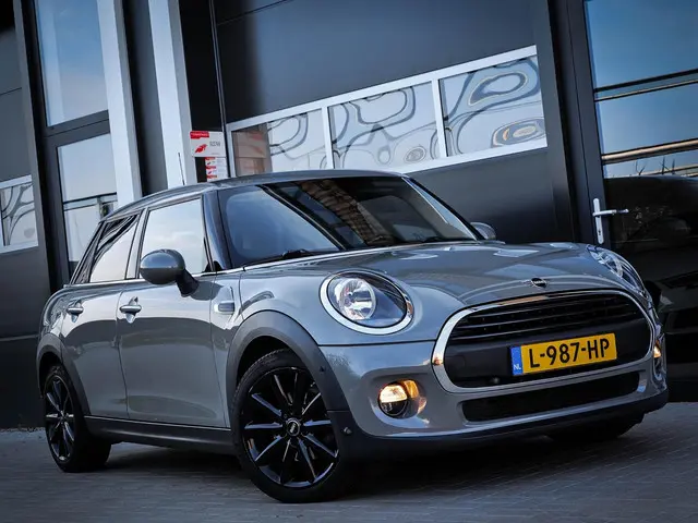 MINI One Mini 1.5 Business Edition 2019 Benzine 4
