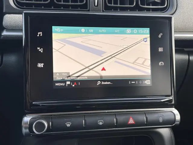 Citroën C3 1.2 PureTech S&S Shine 2019 Benzine 12