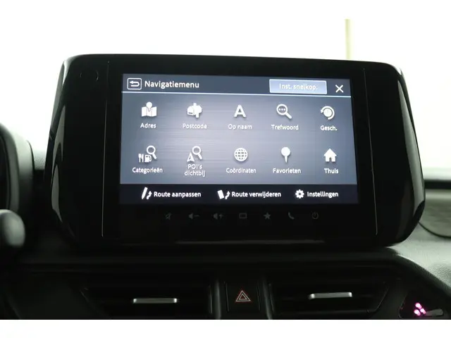 Suzuki Swift 1.2 Style Smart Hybrid 2025 Benzine 67