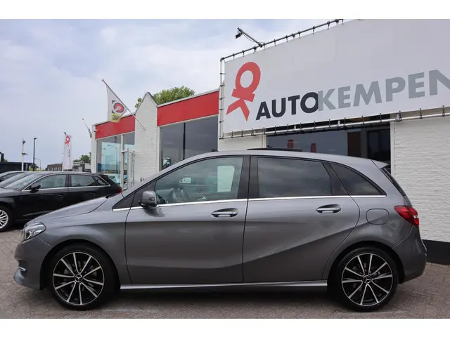 Mercedes-Benz B-Klasse 2