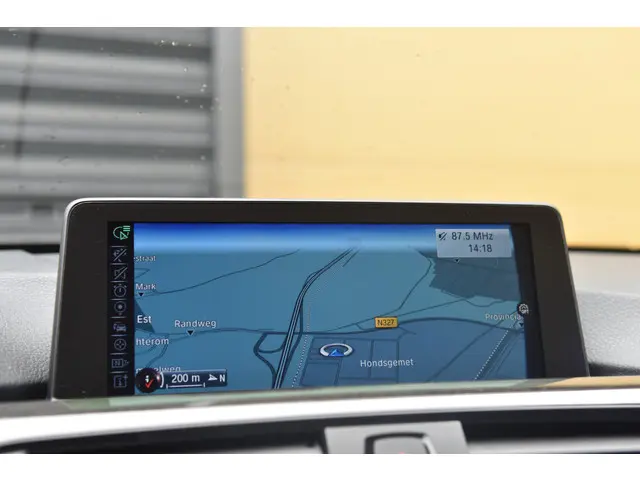 BMW 4 Serie Coupé 420i High Executive 2014 Benzine 19