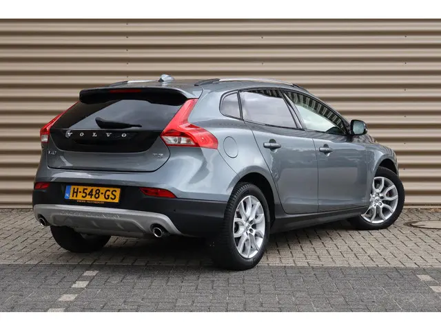 Volvo V40 Cross Country 1.5 T3 Polar+ Luxury 2020 Benzine 12
