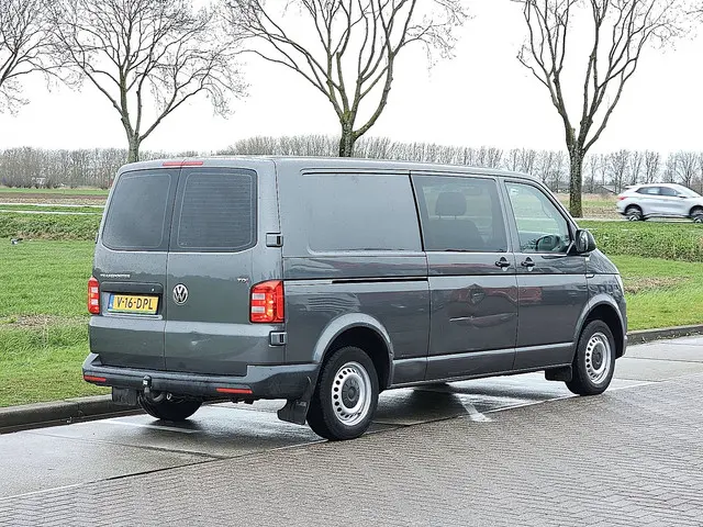 Volkswagen Transporter 2.0 TDI 2016 Diesel 3