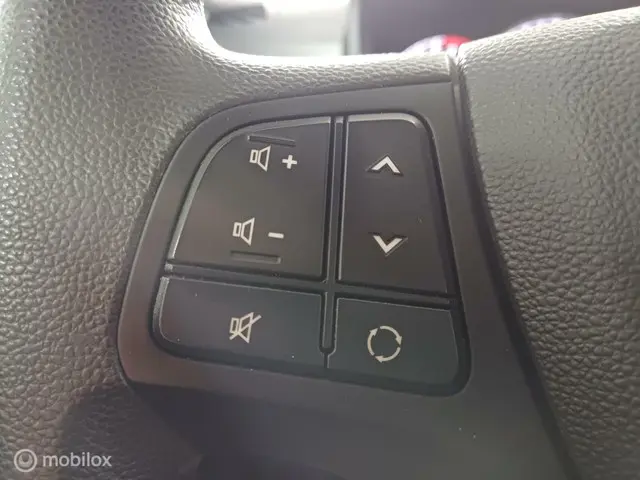 Hyundai i10 1.0i Comfort 2018 Benzine 8