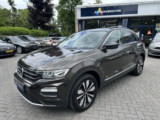 Volkswagen T-Roc 2