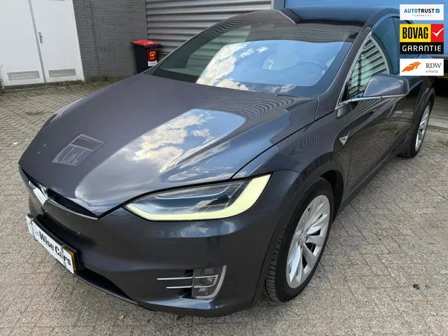 Tesla Model X 75D Base 2017 Elektrisch