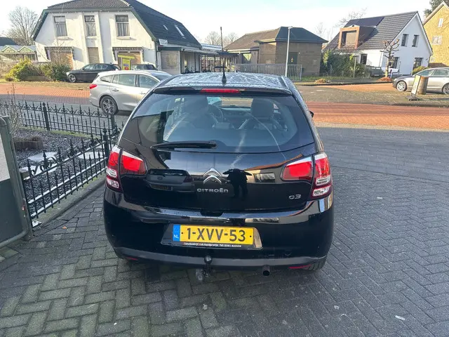 Citroën C3 1.0 PureTech Attraction 2014 Benzine 8