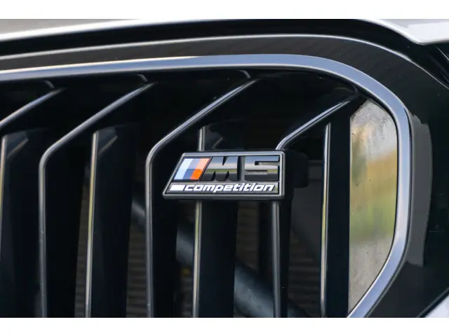 BMW M5 5 Serie Competition 2020 Benzine 13