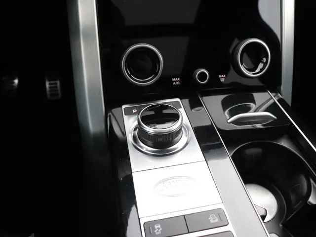 Land Rover Range Rover P400 Autobiography 2021 Benzine 31