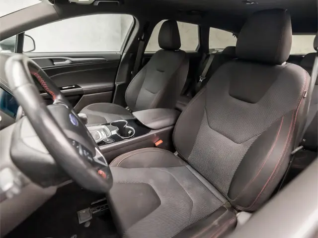Ford Mondeo Wagon 1.5 ST Line 2018 Benzine 14