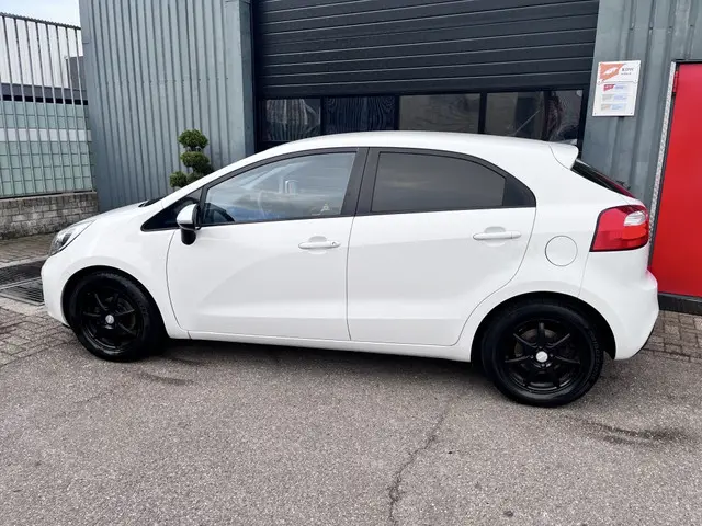 Kia Rio 1.2 CVVT Plus Pack LED|Airco|Mf-stuur 2012 Benzine 3