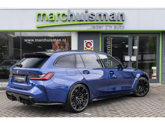 BMW M3 3-serie Touring xDrive Competition 2023 Benzine 26