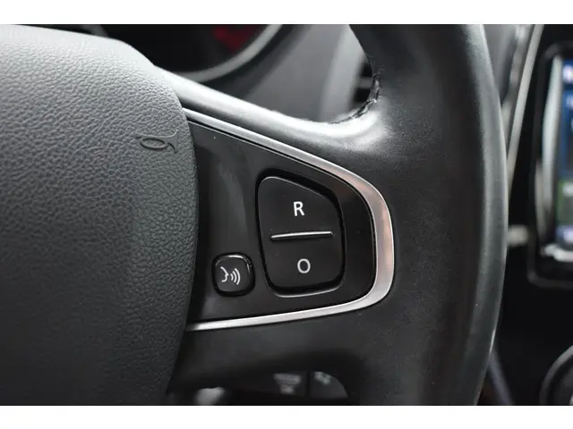 Renault Captur TCe 120 Dynamique 2017 Benzine 23