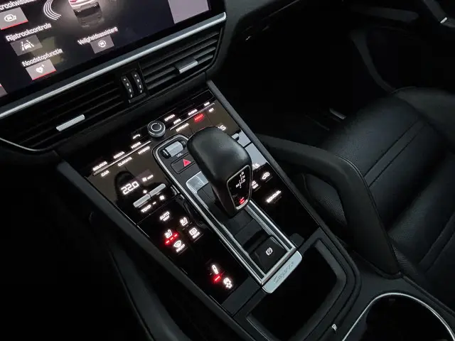 Porsche Cayenne Coupé 3.0 E-Hybrid 2019 Hybride Benzine 17