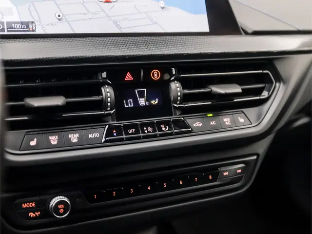 BMW 1 Serie 118i M Sport 2022 Benzine 9