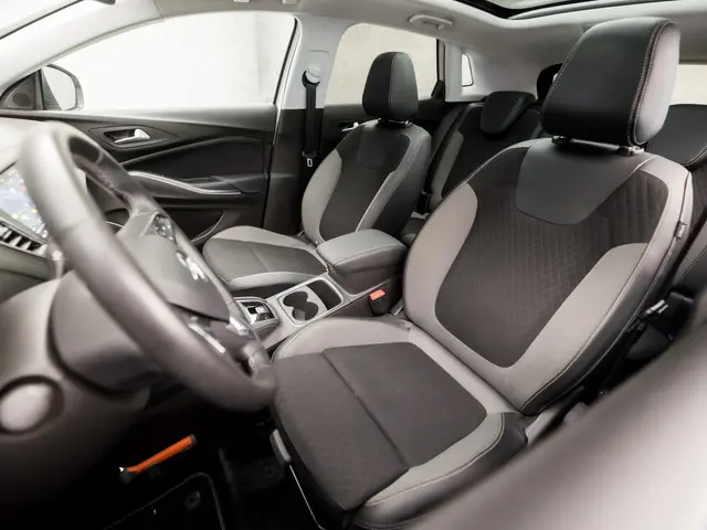Opel Grandland X 1.2 Turbo Elegance Sport 2021 Benzine 14