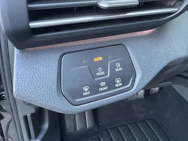 Volkswagen ID.4 First 77 kWh 204pk 2020 Elektrisch 11