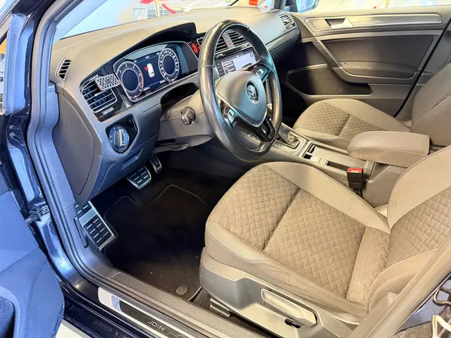 Volkswagen Golf 2.0 TDI Highline 2018 Diesel 10