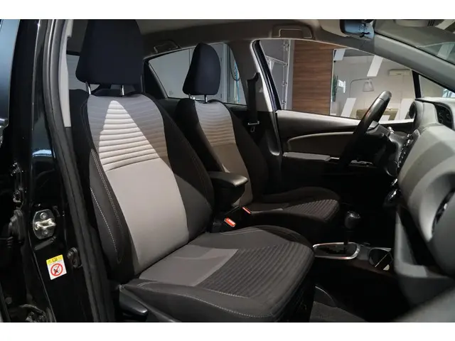 Toyota Yaris 1.5 Hybrid Active 2019 Hybride Benzine 13