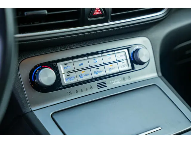 Hyundai Kona EV Comfort 64 kWh 2019 Elektrisch 16