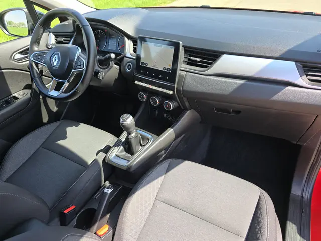Renault Captur 1.0 TCe 90 techno 2023 Benzine 13