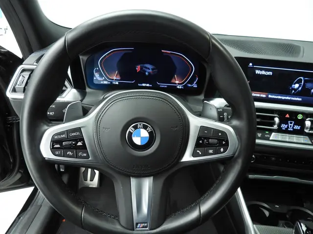 BMW 3 Serie Touring 330i xDrive 2022 Benzine 11