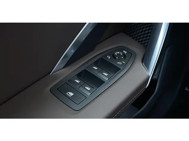 BMW iX1 eDrive20 67 kWh 2025 Elektrisch 9