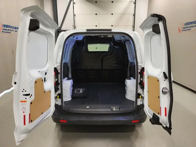 Ford Transit Courier 1.0EcoBoost Benzine! 2020 Benzine 5