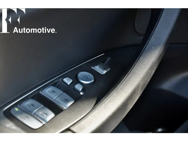 BMW iX3 80 kWh M-Sport 2023 Elektrisch 32