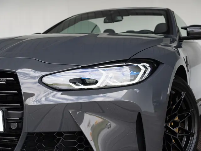 BMW M4 Cabrio Competition xDrive 2022 Benzine 15