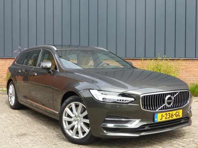 Volvo V90 T4 Business Luxury+ 2020 Benzine 6