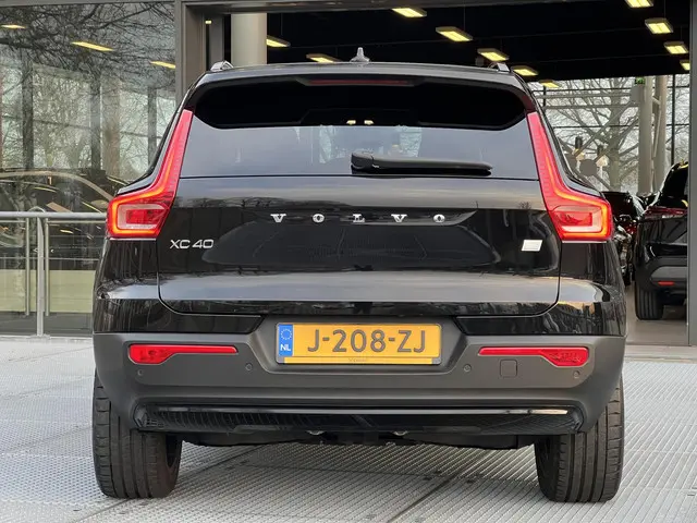 Volvo XC40 Recharge P8 AWD R-Design 2020 Elektrisch 20