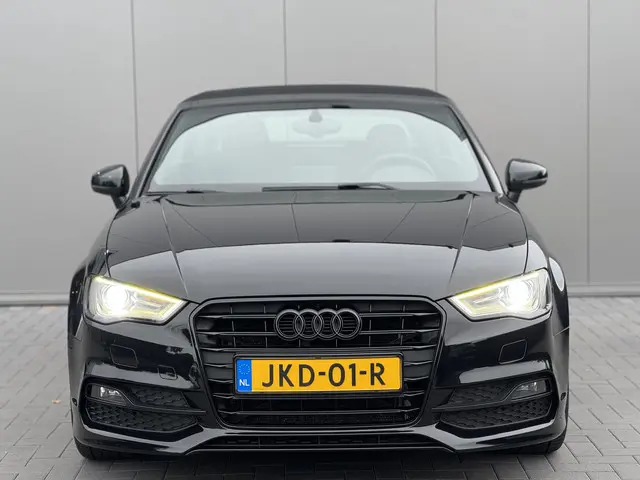 Audi A3 Cabriolet 1.4 TFSI CoD S Line 2015 Benzine 3