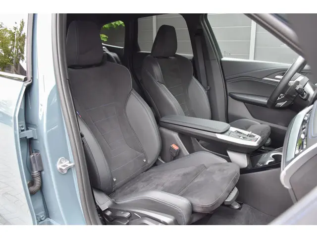BMW X1 sDrive18i 2024 Benzine 10