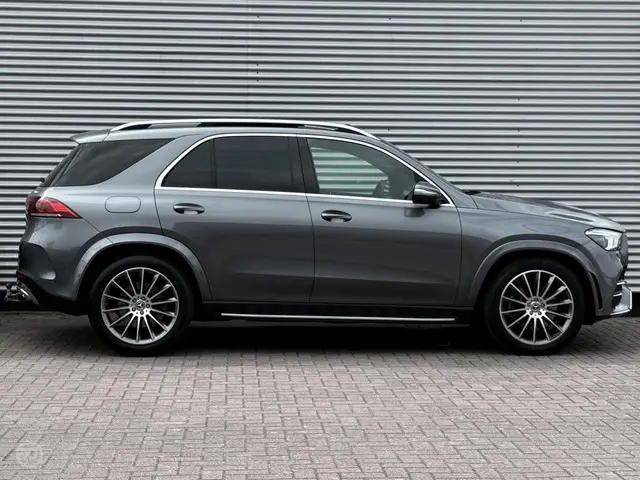 Mercedes-Benz GLE 300 d 4MATIC Premium 2019 Diesel 6
