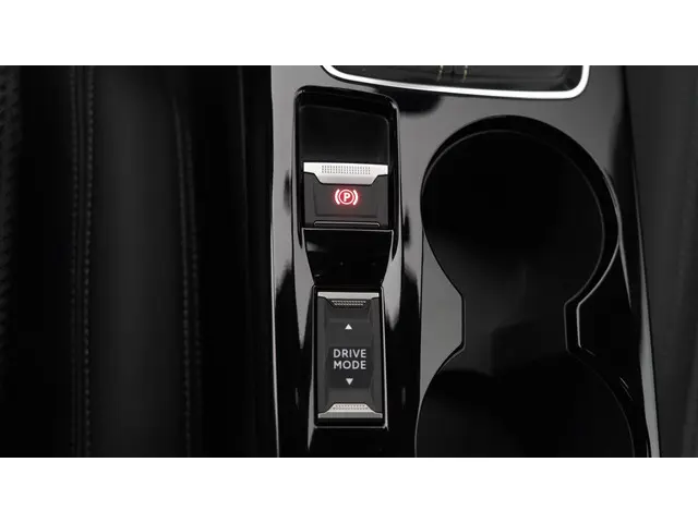 Peugeot 2008 PureTech 130 GT 2022 Benzine 46