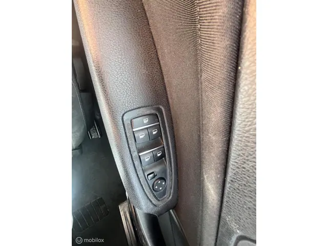 BMW 1 Serie 118i Corporate Lease Executive 2017 Benzine 10