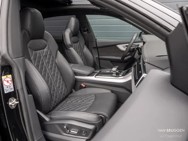 Audi Q8 60 TFSI E Quattro S-Line 2021 Hybride Benzine 18