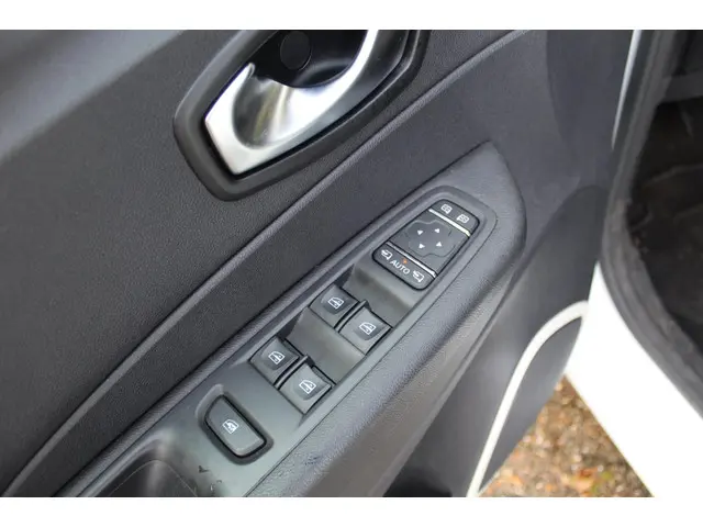 Renault Captur 0.9 TCe Limited 2018 Benzine 11