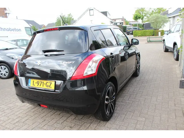 Suzuki Swift 1.2 X-tra 5drs. EASSS 2015 Benzine 6