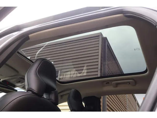 Volvo V40 Cross Country 1.5 T3 Polar+ Luxury 2020 Benzine 21