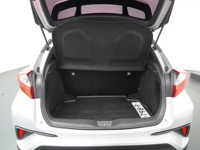 Toyota C-HR 1.2 Dynamic 2016 Benzine 9