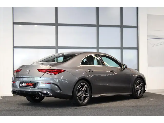 Mercedes-Benz CLA Coupé 180 Advantage 2019 Benzine 2
